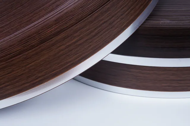 Two-Tone Edge Banding-Silver Film+Wood Grain Two-Tone Edge Banding-1.JPG